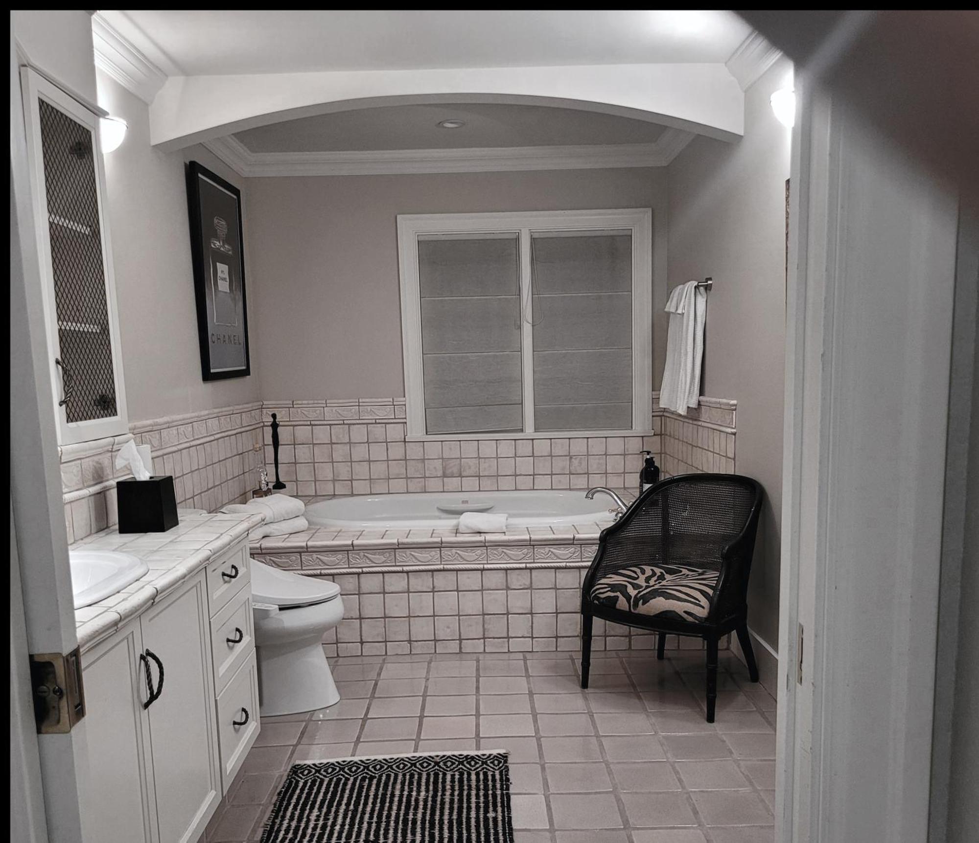 Suite Smart West Vancouver Eksteriør bilde